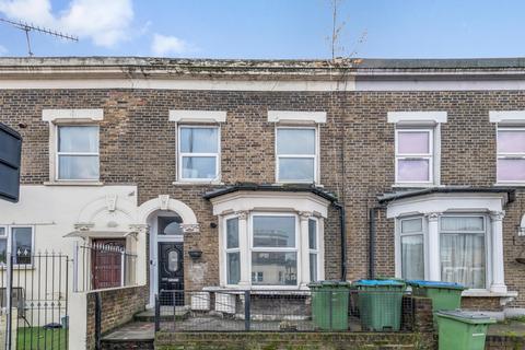 1 bedroom in a house share to rent, Woolwich Road, Westcombe Park, SE10