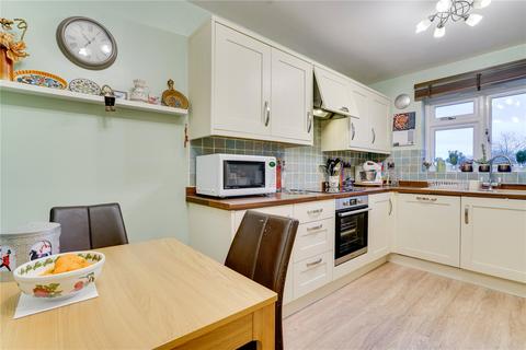 17 Hartmann Close, Cleobury Mortimer, Kidderminster, DY14 8DE