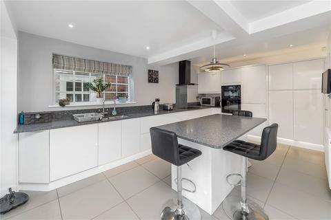 4 bedroom detached house for sale, Sandown Drive, Hale Barns, Altrincham, WA15