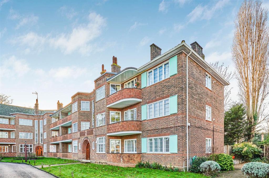 James Anderson - 33 Roehampton Close SW15 5 LU 1.JP
