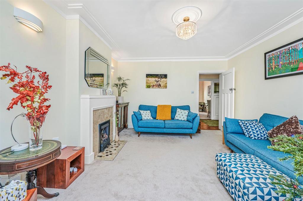 James Anderson - 33 Roehampton Close SW15 5 LU 10.J