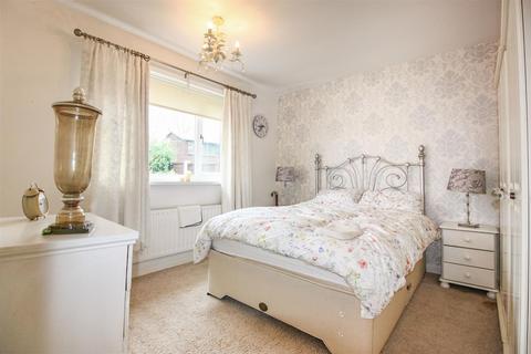 4 Burnham Way, Darfield, Barnsley, S73 9QB