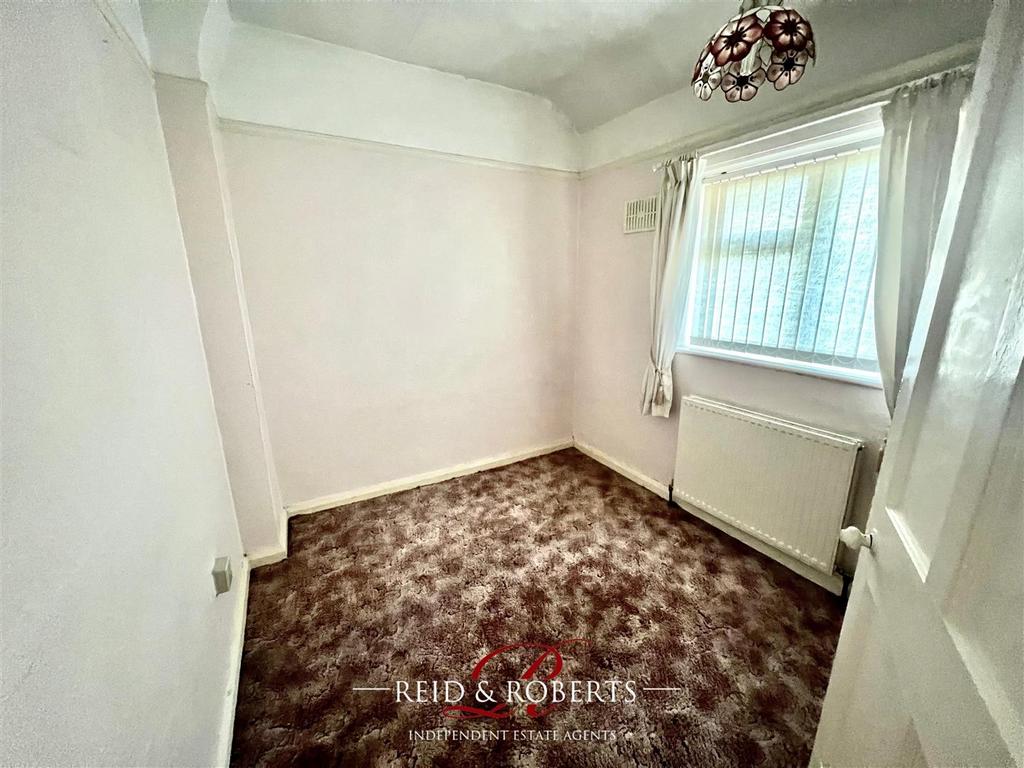Stansty Road, Wrexham 3 bed semidetached house £160,000