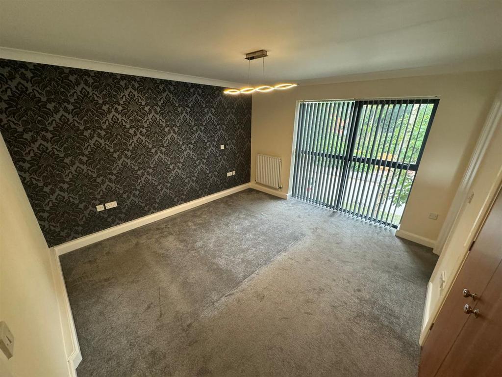 Bedroom one..jpg