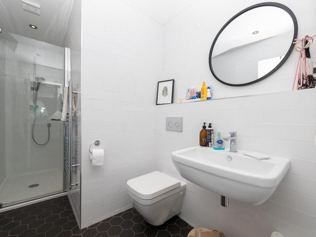 Ensuite Shower Room