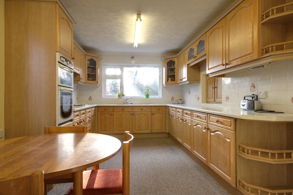 Breakfast Kitchen and separate Utility