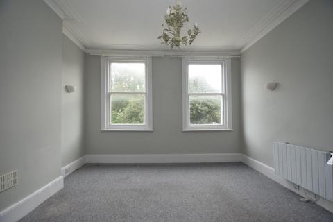 2 bedroom apartment for sale - 17 Upperton Gardens, Eastbourne