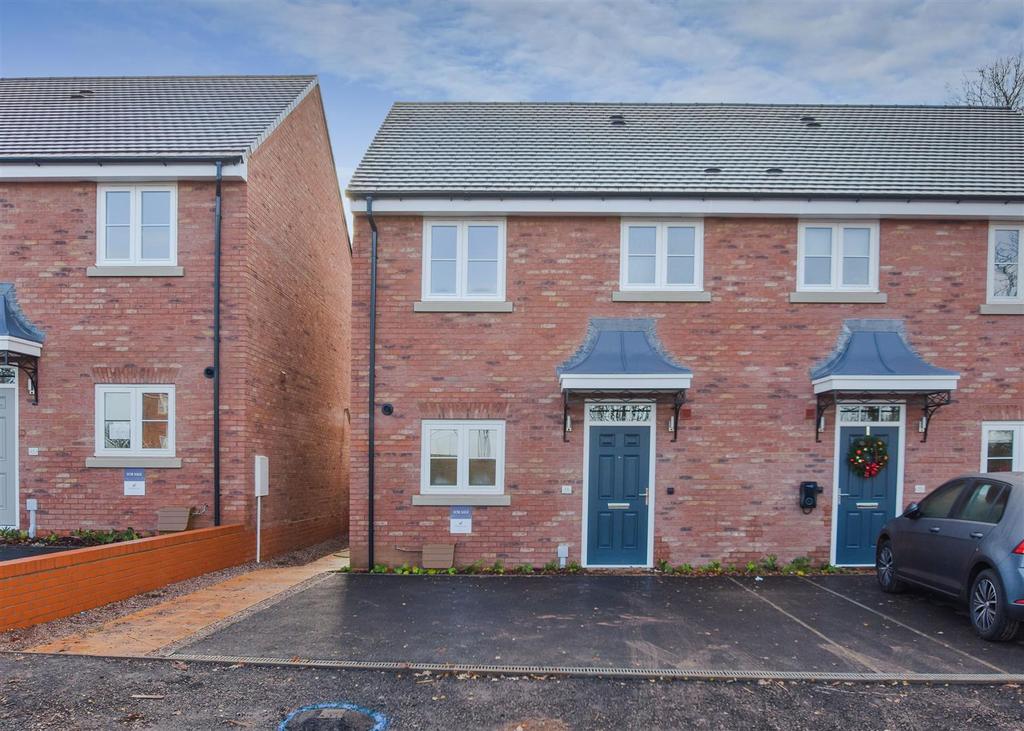 13 Cartwright Road, Albrighton 2 bed semidetached house £249,950