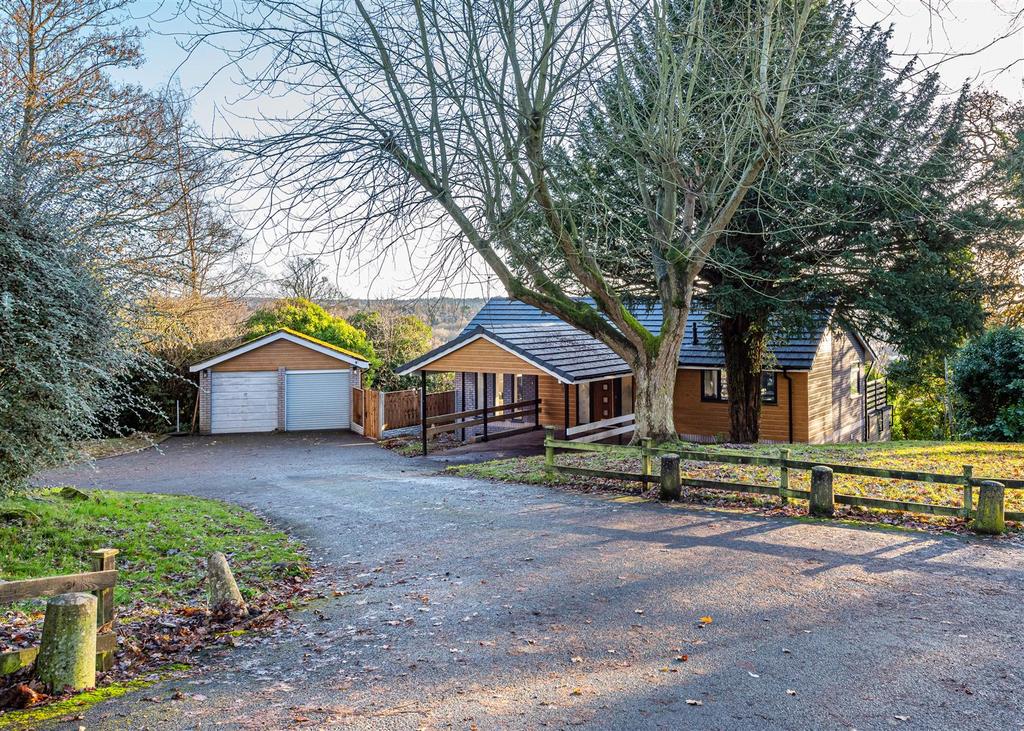 Oakleigh, Grove Lane, Tettenhall Wood 4 bed detached house £650,000