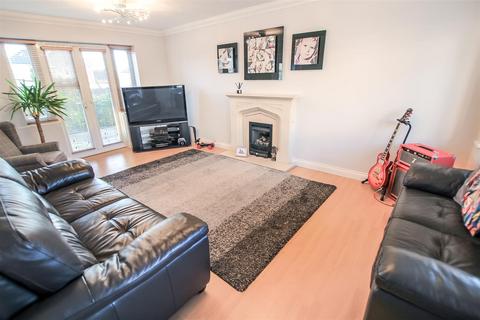 4 bedroom detached house for sale, Bloomesley Close, Newton Aycliffe