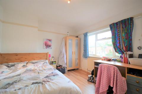 3 bedroom terraced house to rent - Poole Crescent, Harborne, Birmingham B17