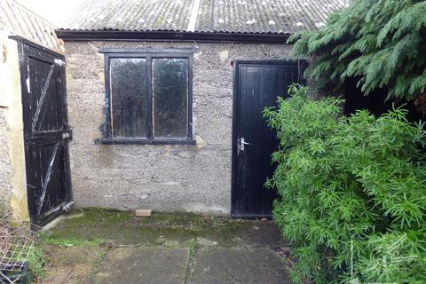 30 Dover Road, Northfleet, Gravesend, DA11 9QD