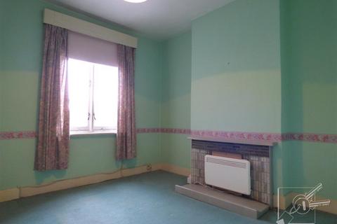 30 Dover Road, Northfleet, Gravesend, DA11 9QD