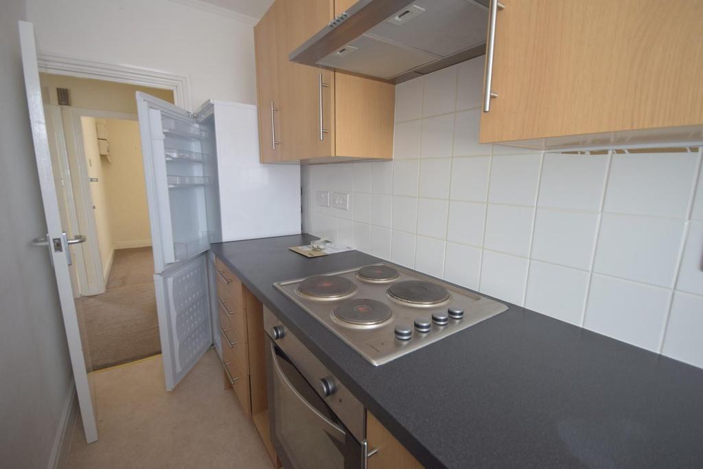 First Floor Apartment Bridge Street, Rothwell 2 bed property £550 pcm (£127 pw)