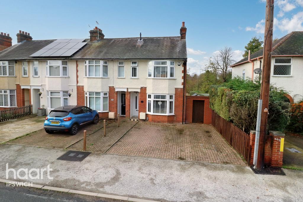 Belvedere Road, Ipswich 3 bed end of terrace house £300,000