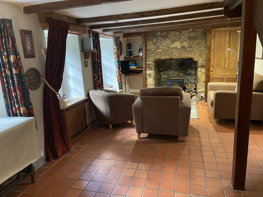 St. Erth, Hayle, TR27 2 bed end of terrace house for sale £295,000