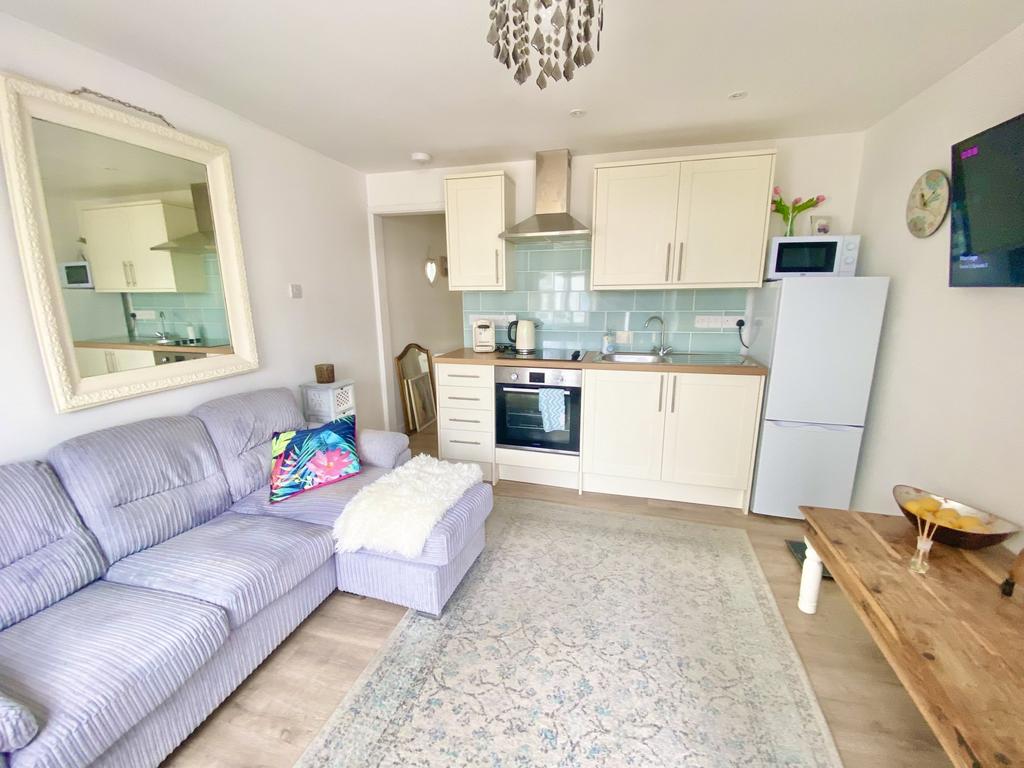 Jelbert Way, Eastern Green, Penzance, TR18 1 bed bungalow for sale £