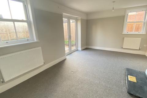 3 bedroom detached house to rent, High Street, Dilton Marsh