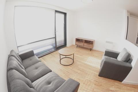 3 bedroom flat to rent, The Gallery, 14 Plaza Boulevard, Liverpool, Merseyside, L8 5RX, UK