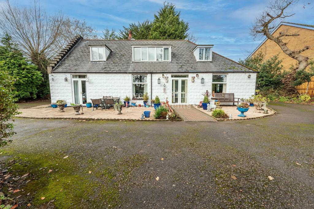 Newport Road, Rumney, Cardiff. CF3 4 bed detached house for sale £535,000