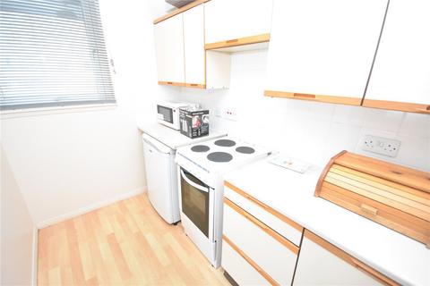 2 bedroom flat to rent, Headland Court, Garthdee, Aberdeen, AB10