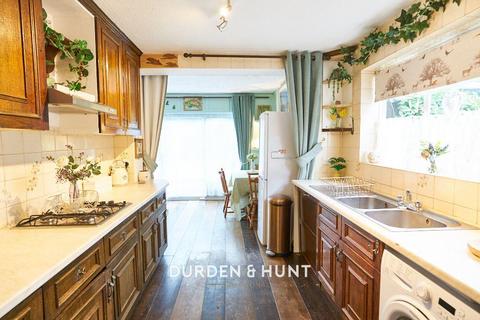 26 Bowes Drive, Ongar, CM5 9AU