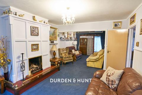 26 Bowes Drive, Ongar, CM5 9AU