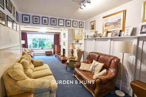 26 Bowes Drive, Ongar, CM5 9AU