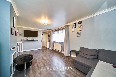 14 Acres Avenue, Ongar, CM5 0BH