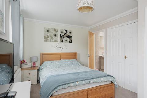 54 Horton Crescent, Epsom, KT19 8AA