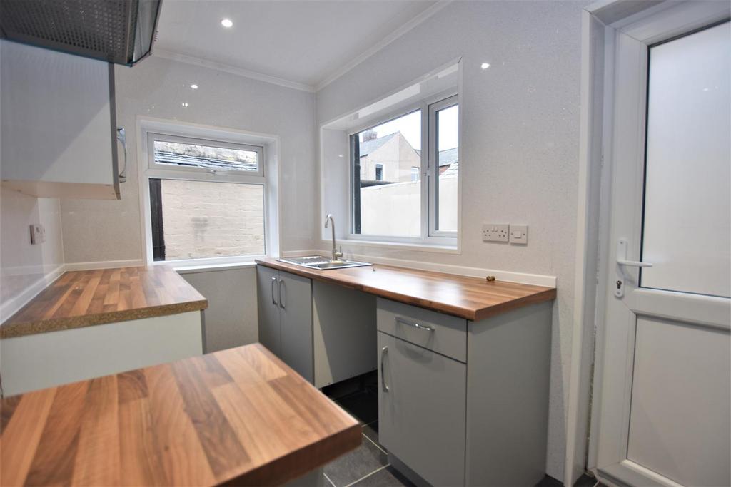 Osborne Street, BarrowInFurness 2 bed terraced house £550 pcm (£127 pw)