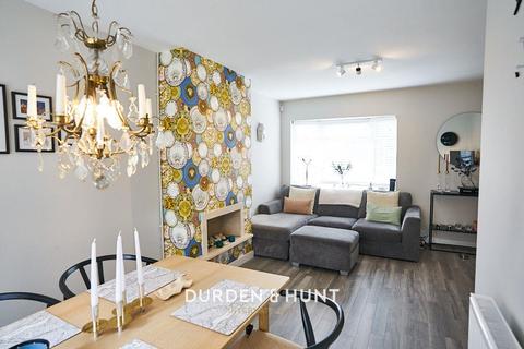 14 Barncroft Close, Loughton, IG10 3EU