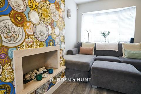 14 Barncroft Close, Loughton, IG10 3EU