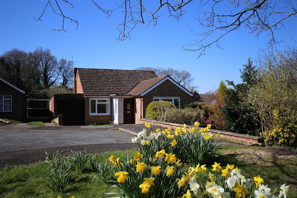 Borough Green 3 bed detached bungalow for sale £500,000