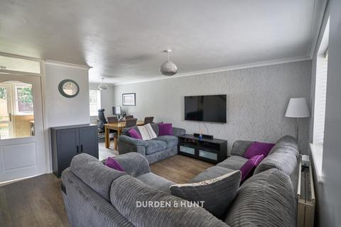 16 Godwin Close, London, E4 7RQ