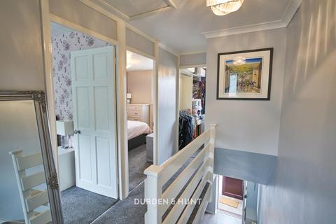 16 Godwin Close, London, E4 7RQ