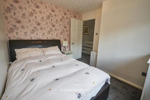 16 Godwin Close, London, E4 7RQ