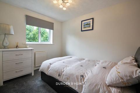 16 Godwin Close, London, E4 7RQ
