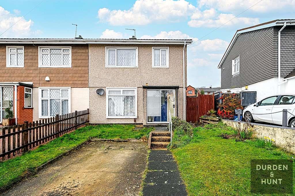 Burrow Road, Chigwell, IG7 3 bed semidetached house for sale £395,000