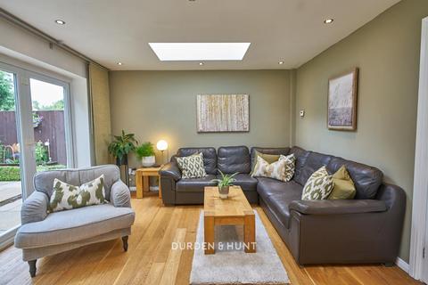 55 Hornbeam Road, Theydon Bois, Epping, CM16 7JU