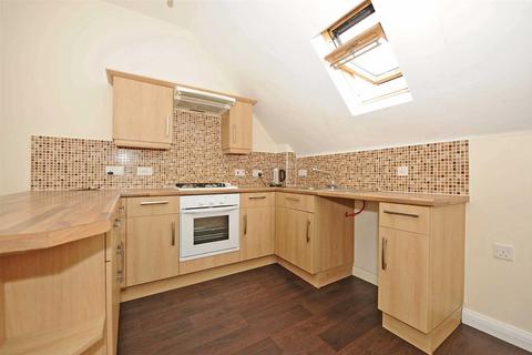 2 bedroom flat to rent, Addis Close, Burton Latimer