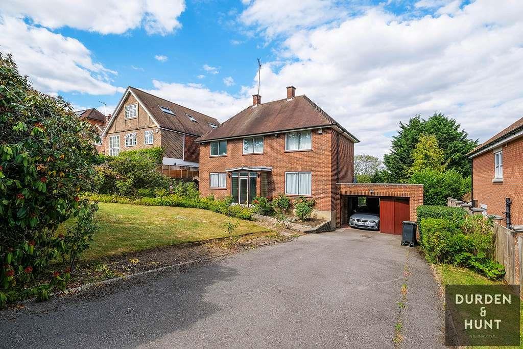 St. Johns Road, Loughton, IG10 3 bed detached house for sale £2,250,000