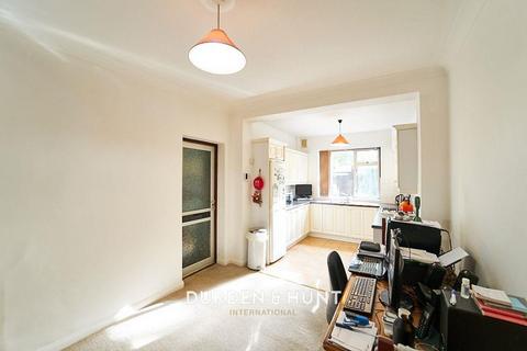 4 bedroom detached bungalow for sale, Stag Lane, Buckhurst Hill, IG9