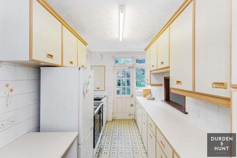 24 Fairlight Avenue, London, E4 6PA