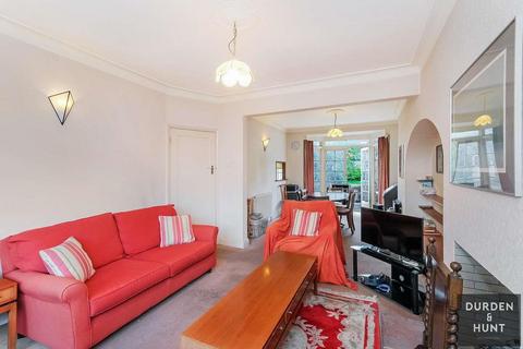 24 Fairlight Avenue, London, E4 6PA