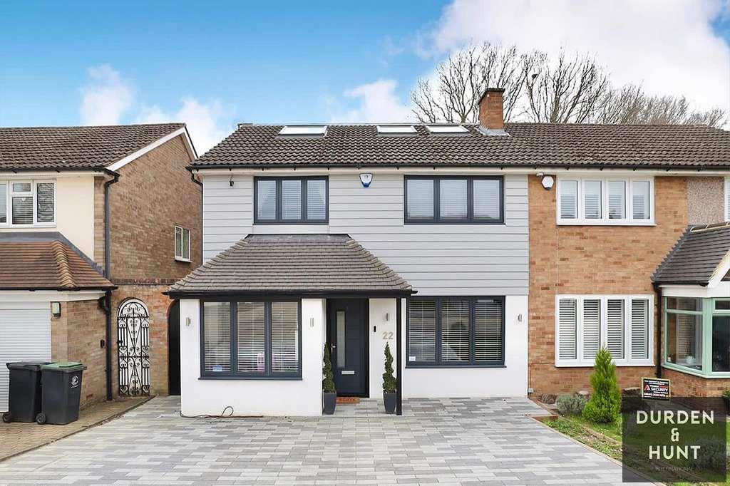 Woolhampton Way, Chigwell 4 bed semidetached house £800,000