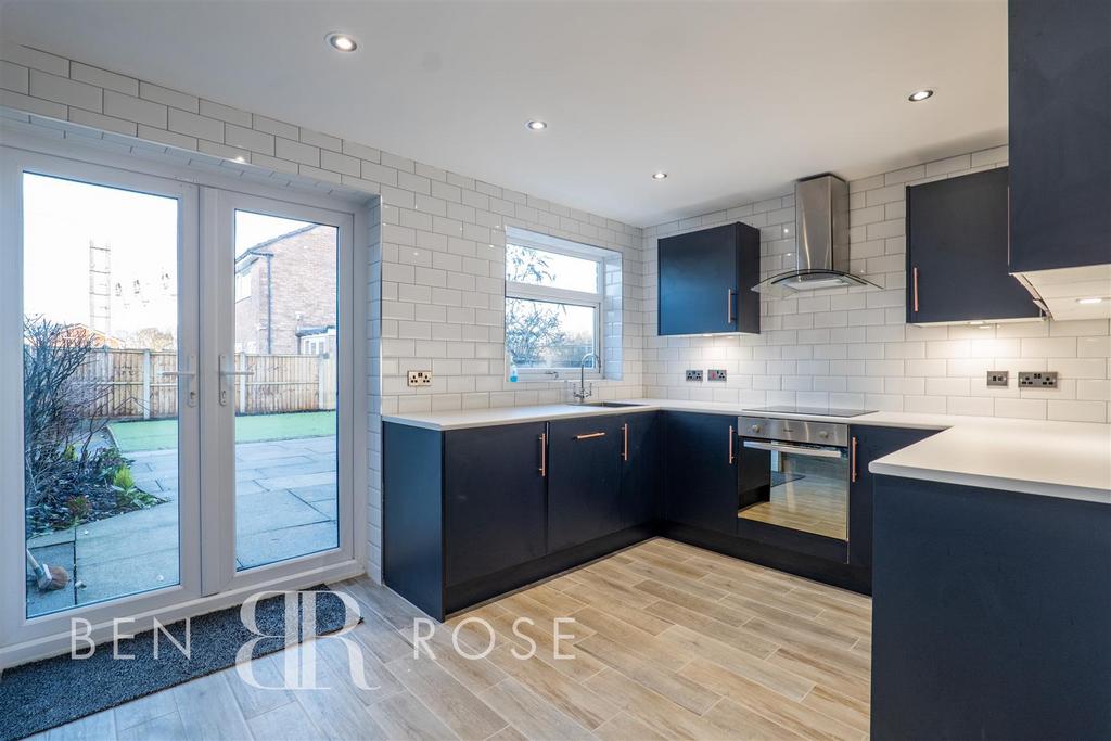 Countess Way, Euxton, Chorley 2 bed semidetached house £179,995