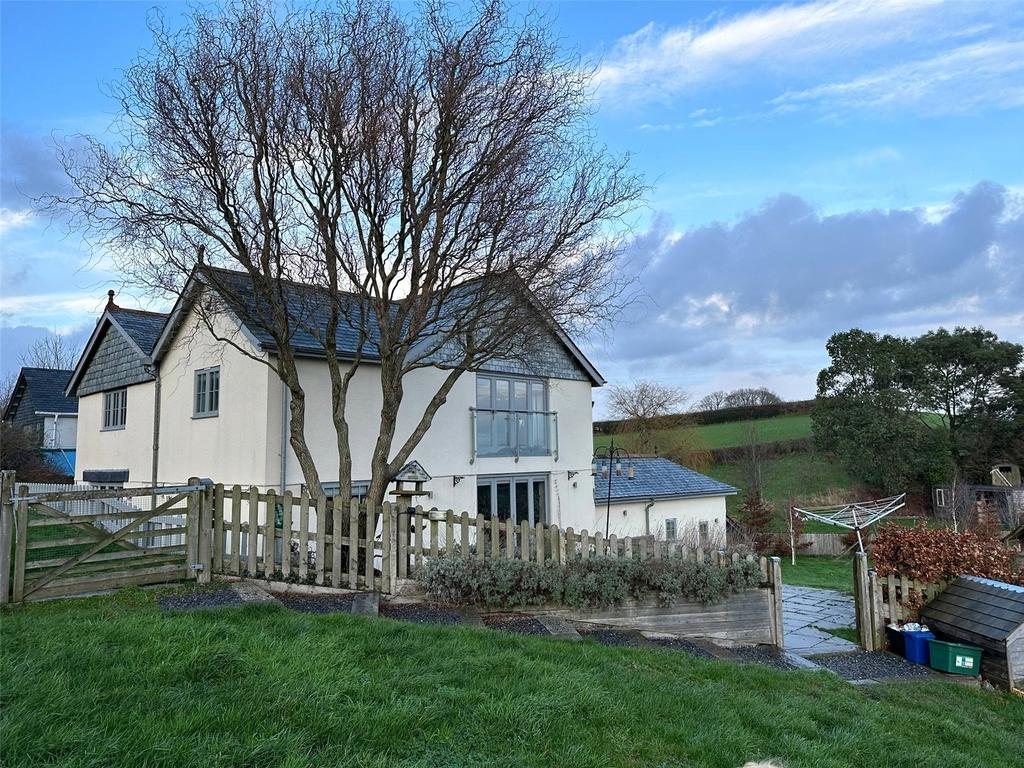 Heathfield Road, Denbury, Newton Abbot, TQ12 6 bed semidetached house