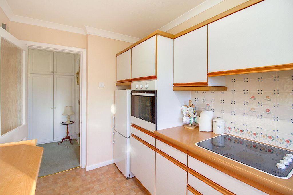 Aldersyde Court, York YO24 1QN 2 bed apartment £175,000