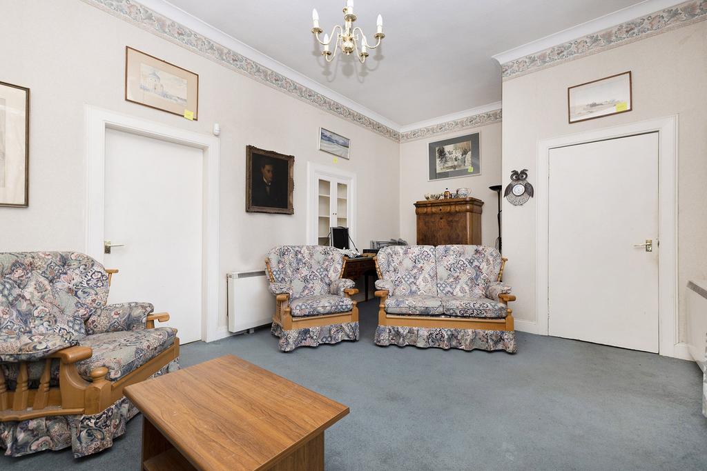 7 Old Mill Lane, Edinburgh, EH16 4 bed detached house £500,000